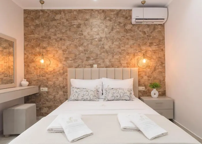 Villa Luxury Eleni Stefi *